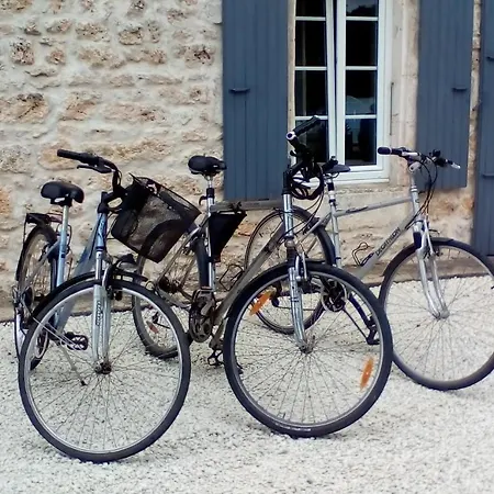 Le De L'aubray, Avec Piscine Hébergement de vacances
