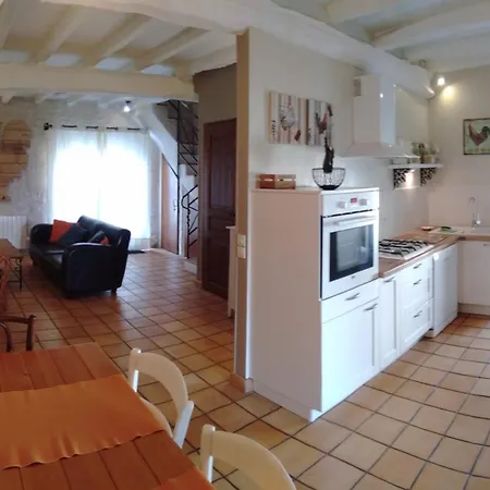 Le De L'aubray, Avec Piscine Holiday home *