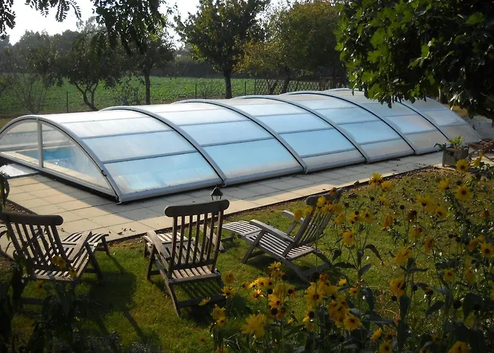 Hébergement de vacances Le De L'aubray, Avec Piscine Trizay